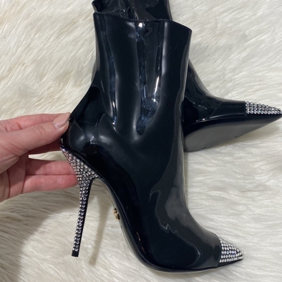 New Dolce & Gabbana Patent Leather ankle boots with fusible rhinestones size 36 - Picture 14 of 17